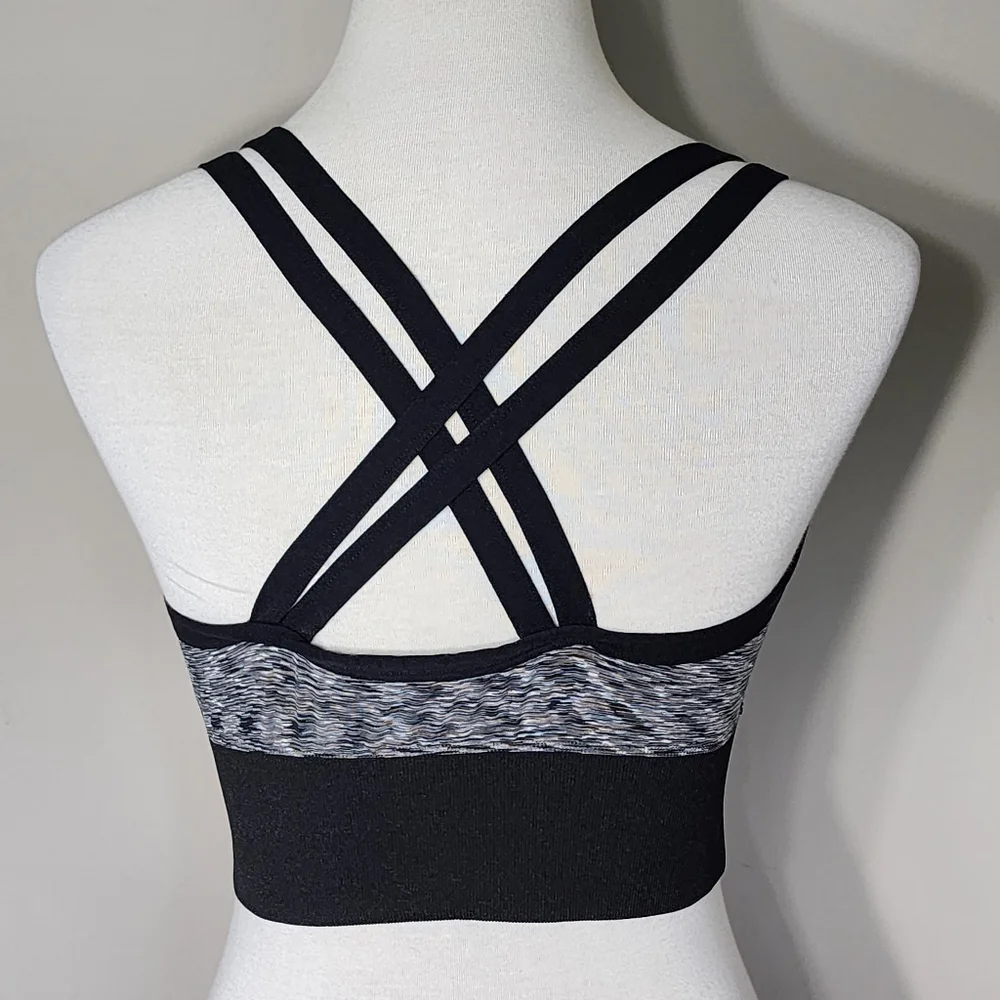 Reebok women's black & gray sports bra strappy Criss Cross straps size small